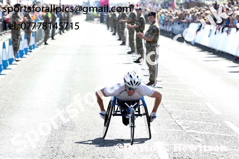Wheelchair Simplyhealth Great North Run. Photo: David T. Hewitson/Sports for All Pics
